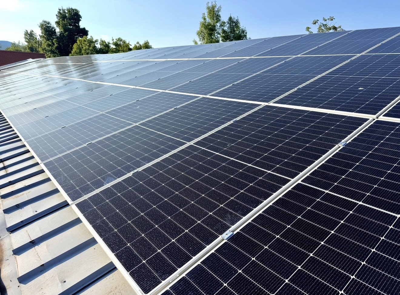ФЕЦ 40 kW на „Сателит 90“, Кюстендил
